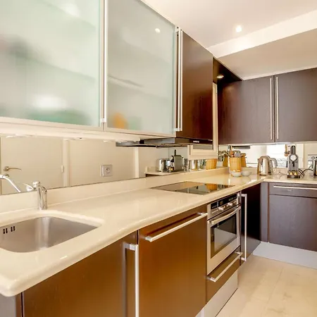 Apartment La Petite Sirene L Vue La Ponche L Shellter-rentals *